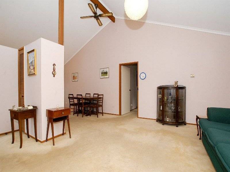 12 Bernard Street, Cheltenham VIC 3192