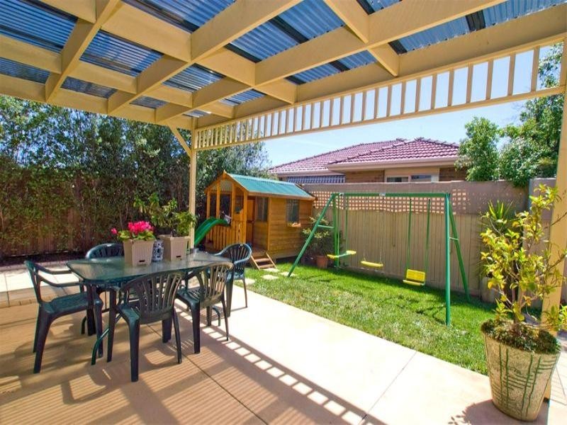 23 Kingsland Close, Dingley Village VIC 3172