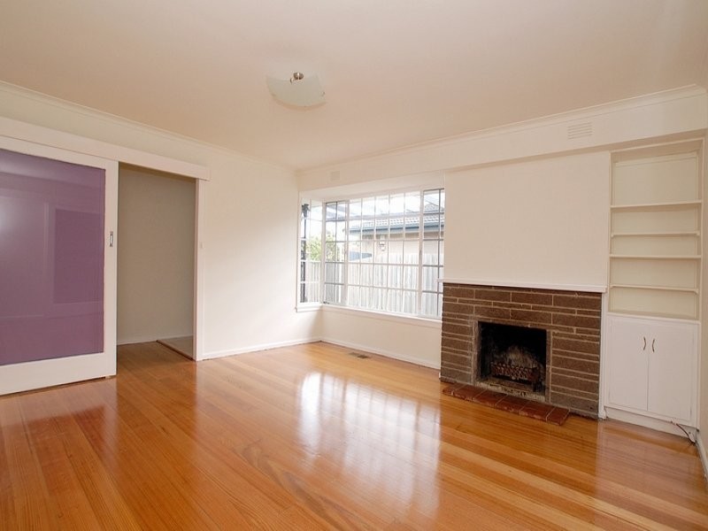 24 Eunice Drive, Cheltenham VIC 3192