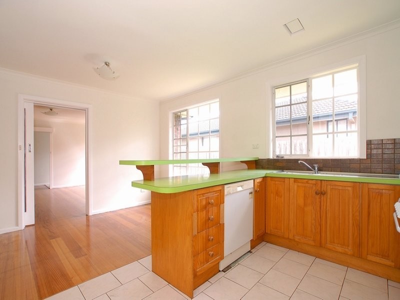 24 Eunice Drive, Cheltenham VIC 3192