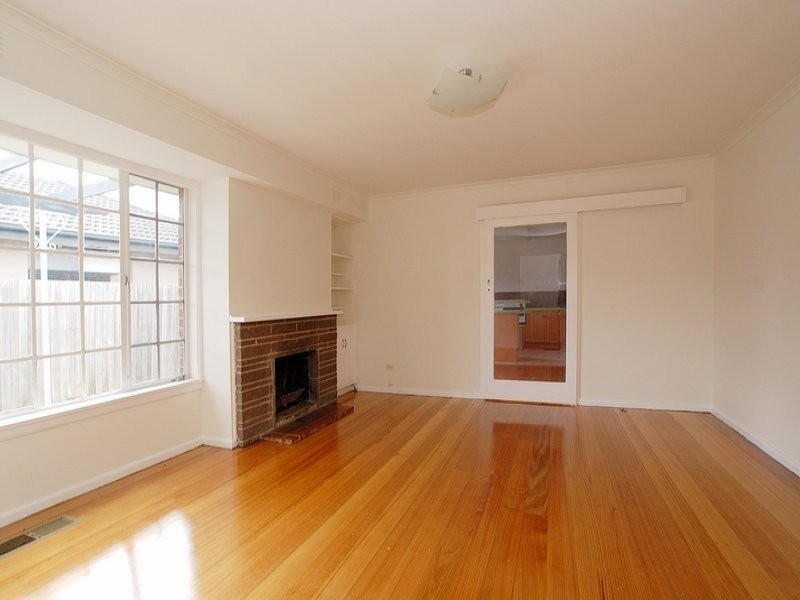 24 Eunice Drive, Cheltenham VIC 3192