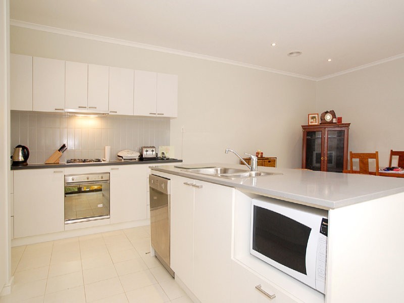 45 St  Andrews Drive, Heatherton VIC 3202