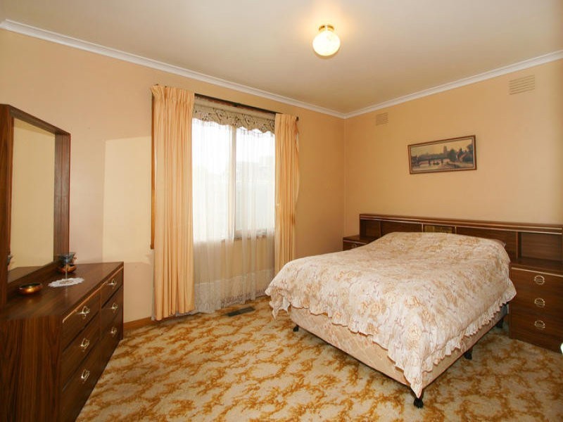 84 Glenelg Drive, Mentone VIC 3194