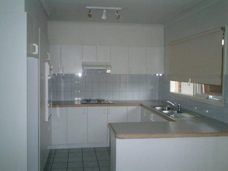 15 Shoal Court, Dingley Village VIC 3172