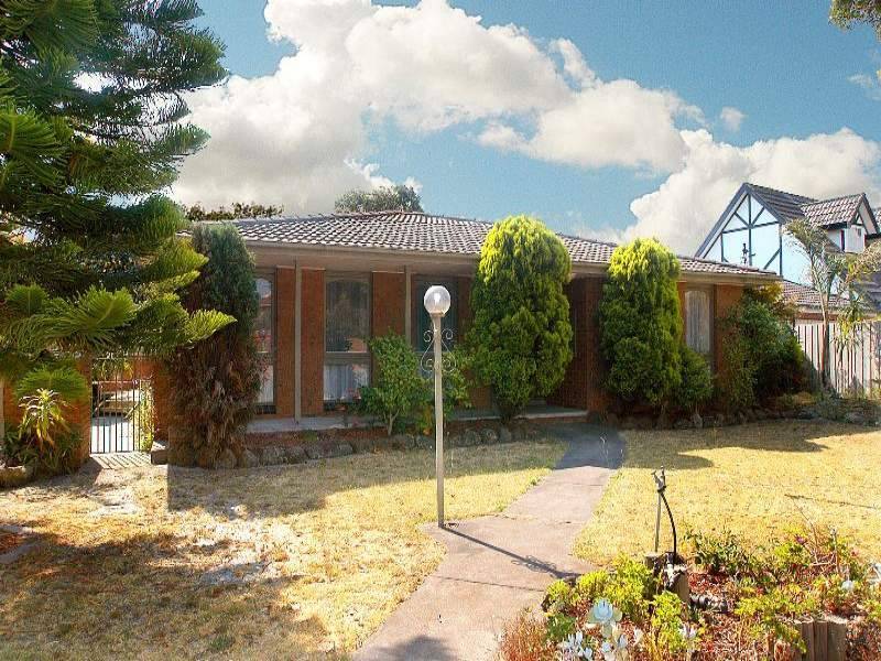 4 Kubis Crescent, Dingley Village VIC 3172