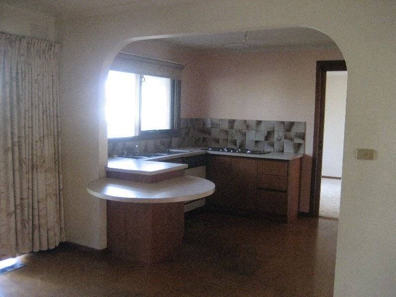 17 Sandleford Place, Dingley Village VIC 3172