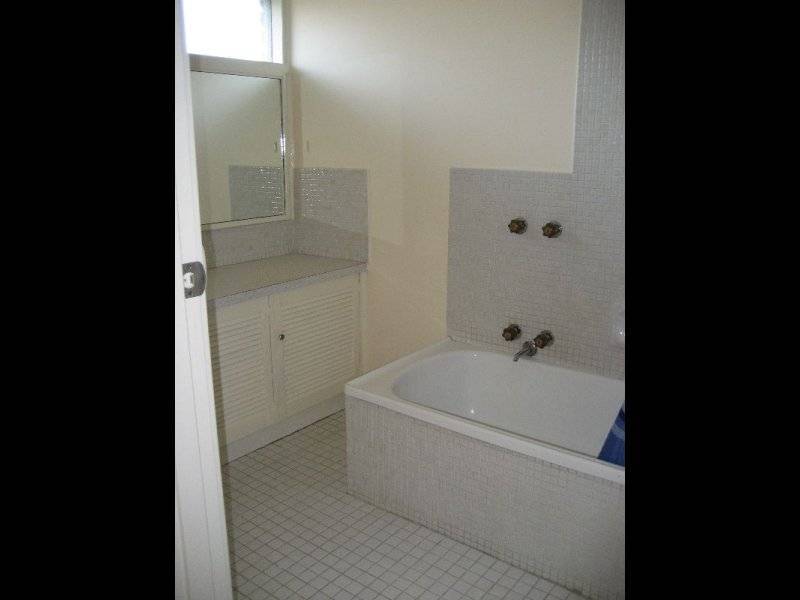 1 Toorak Drive, Dingley Village VIC 3172