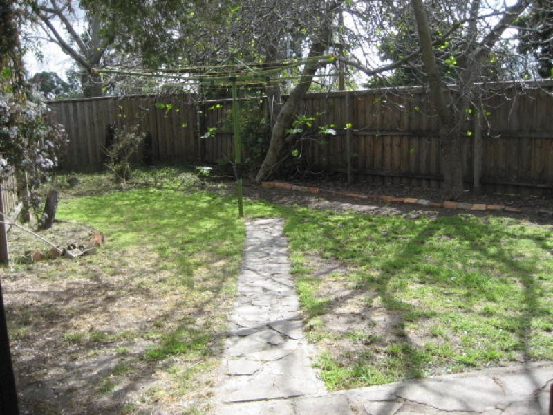 143 Park Road, Cheltenham VIC 3192