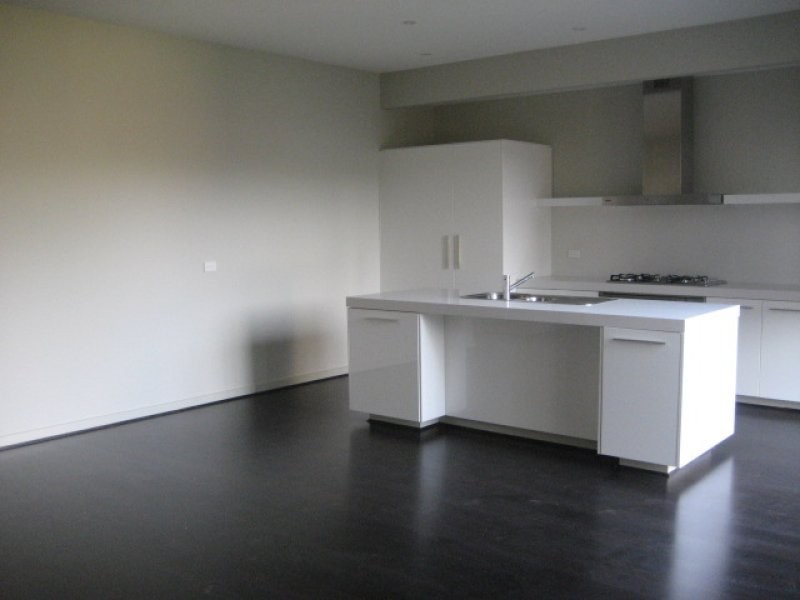 14 Evergreen Circuit, Cheltenham VIC 3192