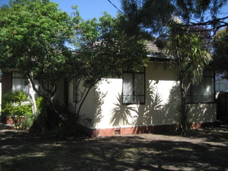 9 Tarwin Avenue, Hampton East VIC 3188