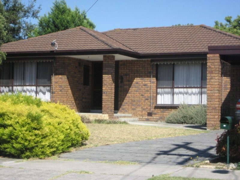 21 Harkaway Drive, Cheltenham VIC 3192