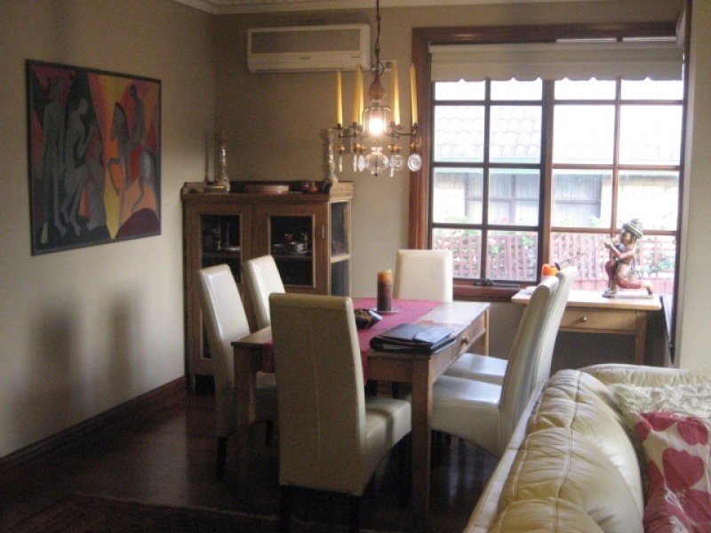 8 Gold Street, Cheltenham VIC 3192