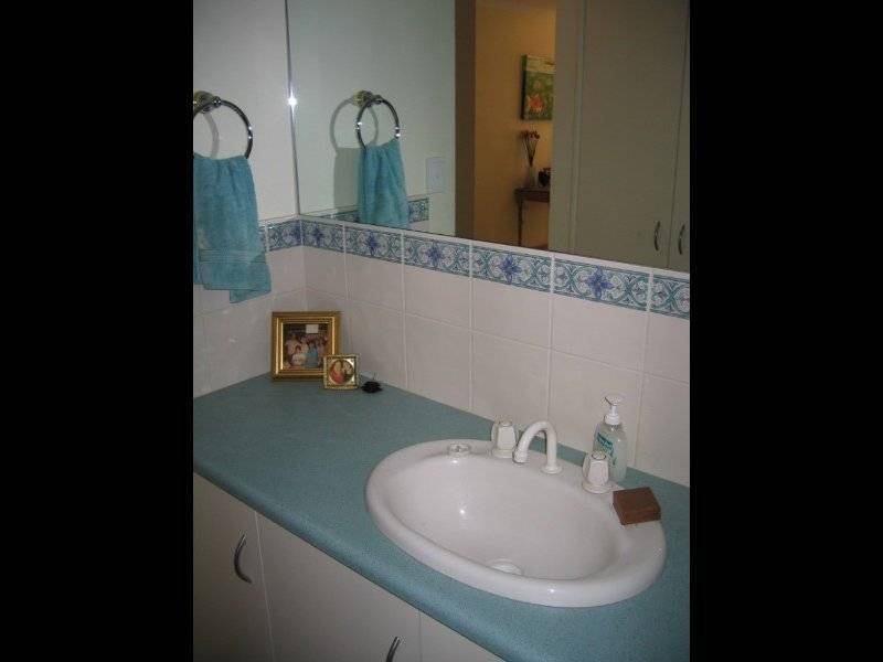 17A Beare St, Clare SA 5453