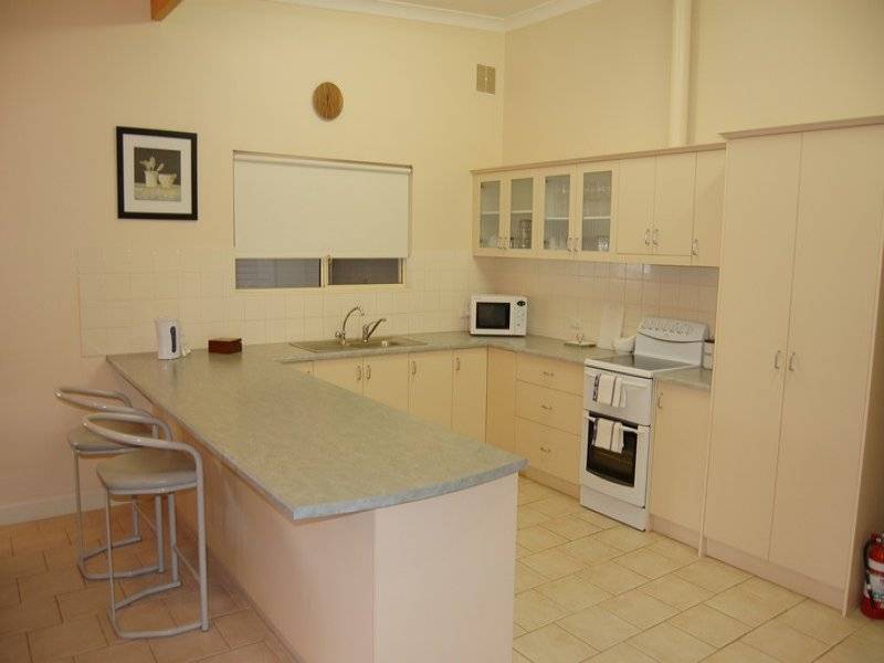 47 Victoria Road, Clare SA 5453