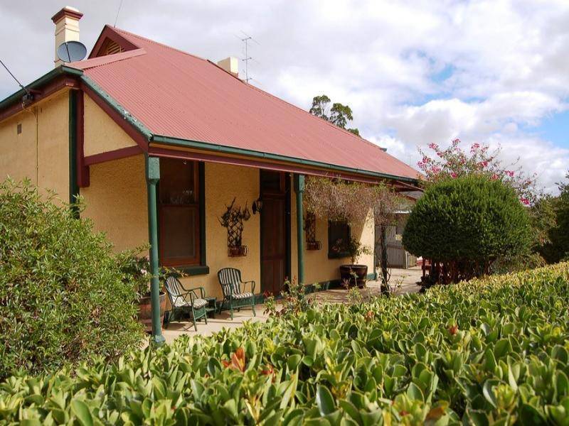 2 Mugges Ct, Blyth SA 5462