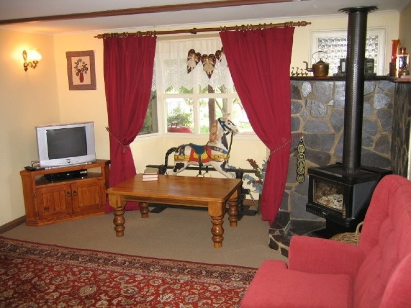 9 Ayers Street, Burra SA 5417