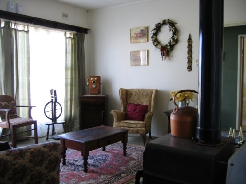 25 Moore Street, Blyth SA 5462