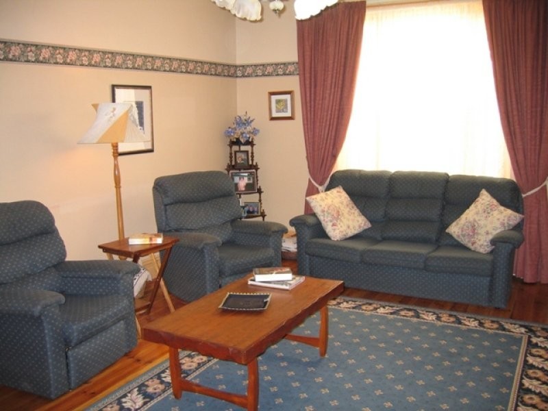 10 Paradise Street, Burra SA 5417