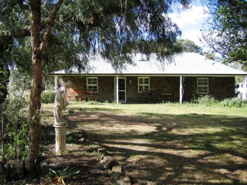 5 Penclawdd Street, Burra SA 5417