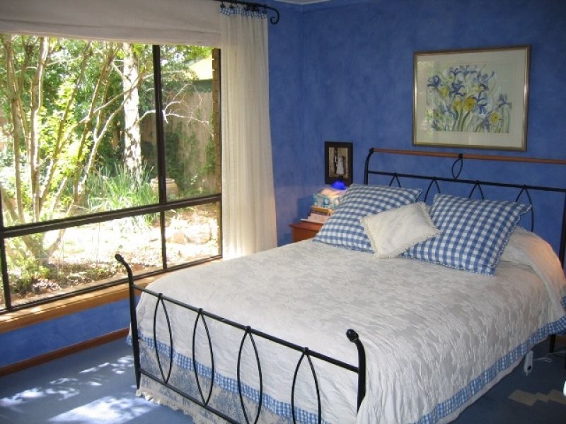 9 Essex Street, Burra SA 5417