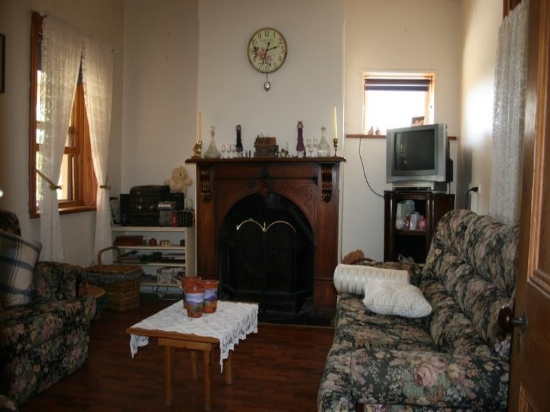 35 Moore Street, Blyth SA 5462