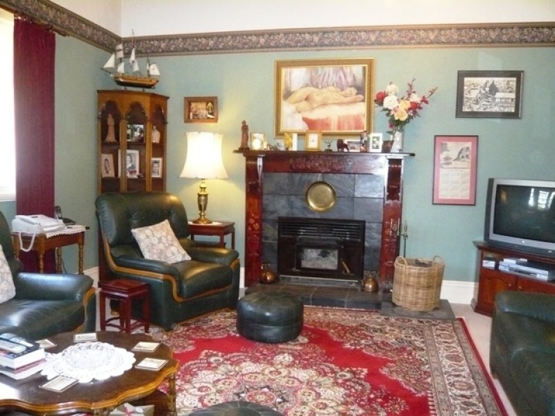 22 Thames Street, Burra SA 5417