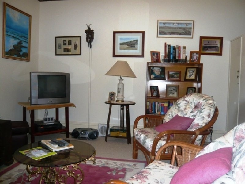 22 Thames Street, Burra SA 5417