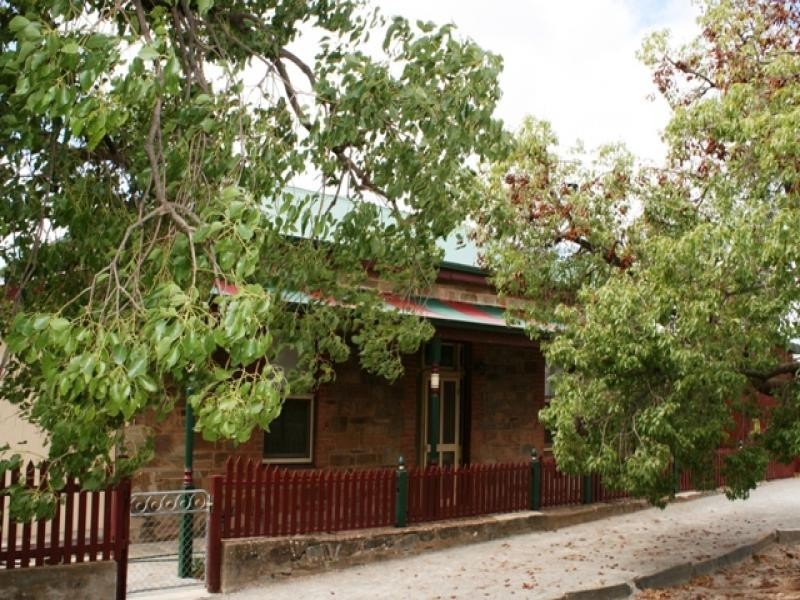 19 Queen Street, Burra SA 5417