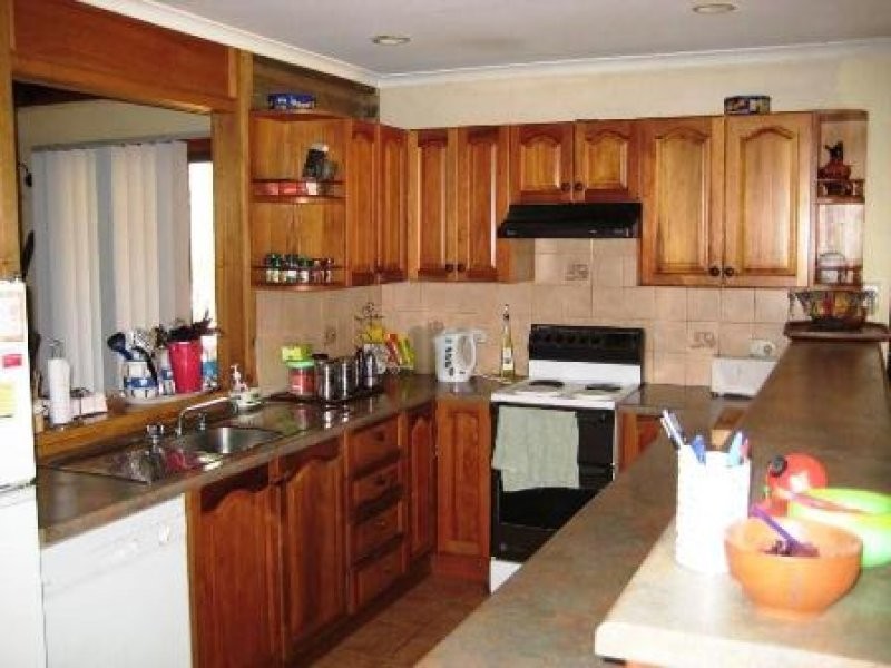 4 Allen Street, Burra SA 5417