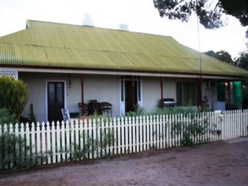 38 The Esplanade, Cowell SA 5602