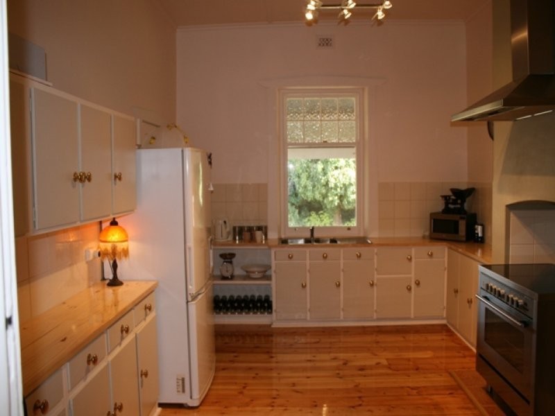 1 Ware Street, Burra SA 5417