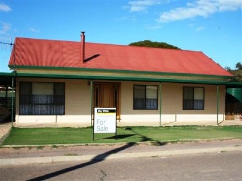 13 Warnes Street, Cowell SA 5602