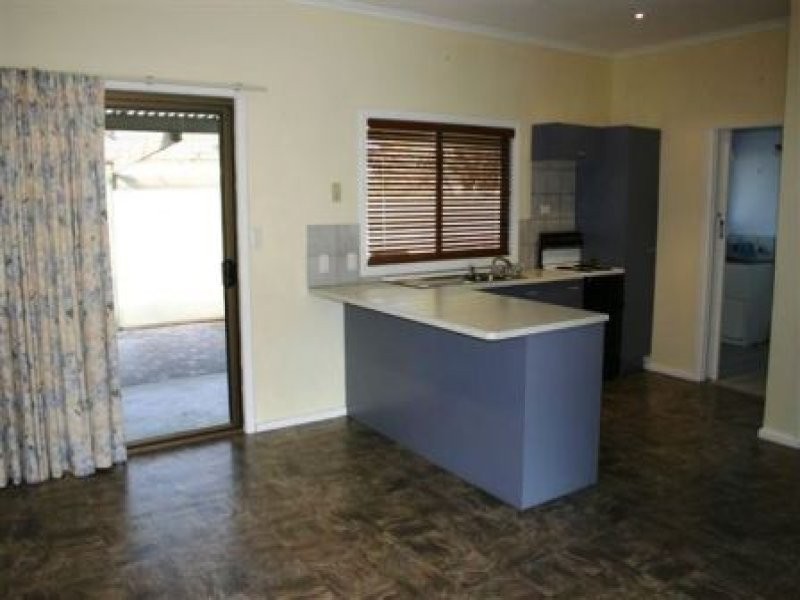 13 Warnes Street, Cowell SA 5602