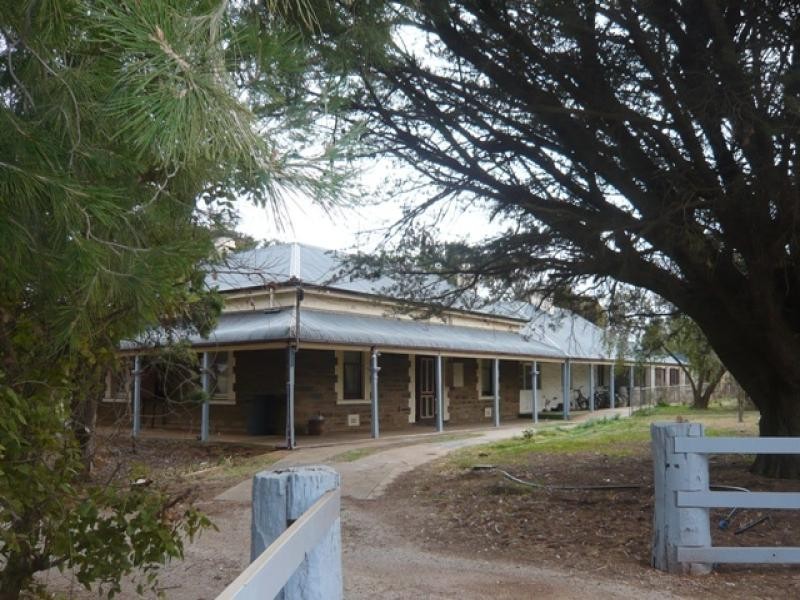 16 Tregony Street, Burra SA 5417