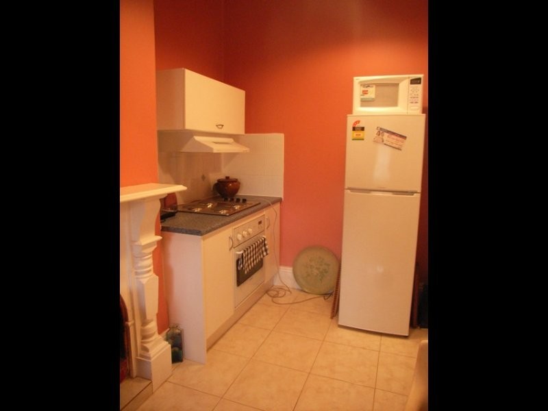 16 Tregony Street, Burra SA 5417