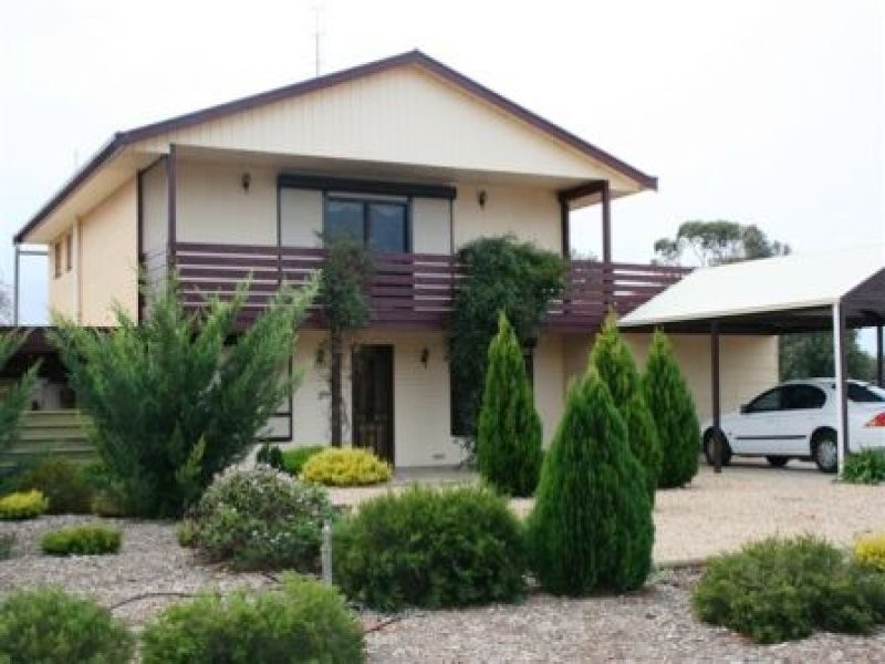 50 Lincoln Highway, Cowell SA 5602