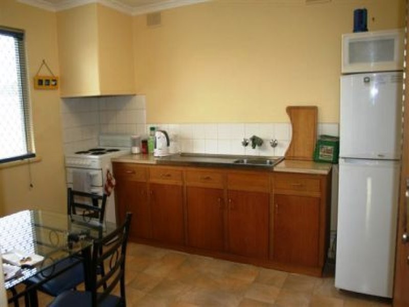 33 Osborne Terrace, Cowell SA 5602