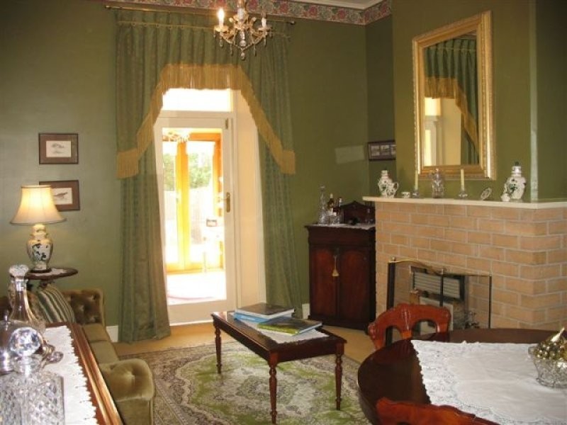 28 Ayers Street, Burra SA 5417