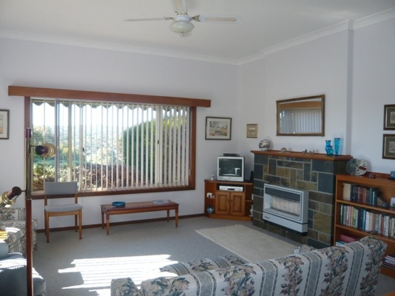 6 Michael Court, Clare SA 5453