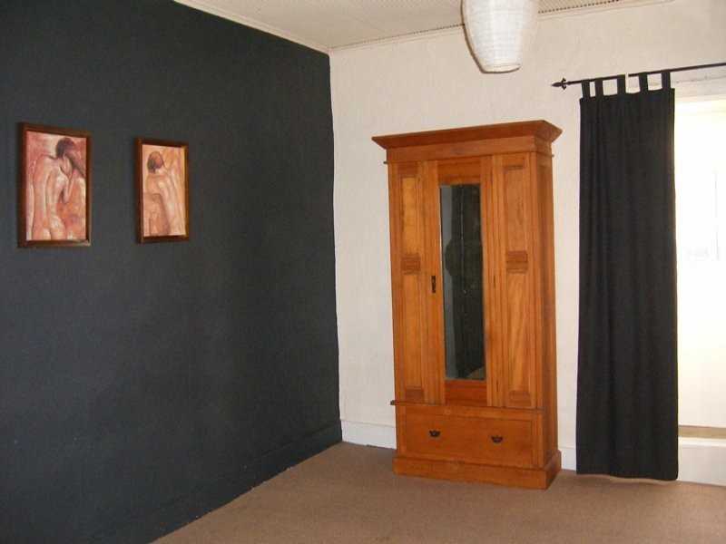 6 Helston Street, Burra SA 5417