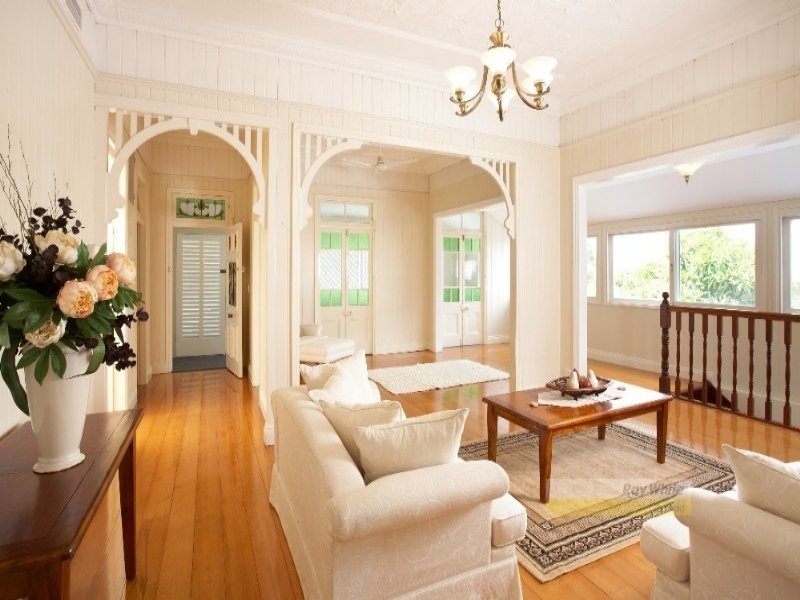 54 Wellington Street, Clayfield QLD 4011