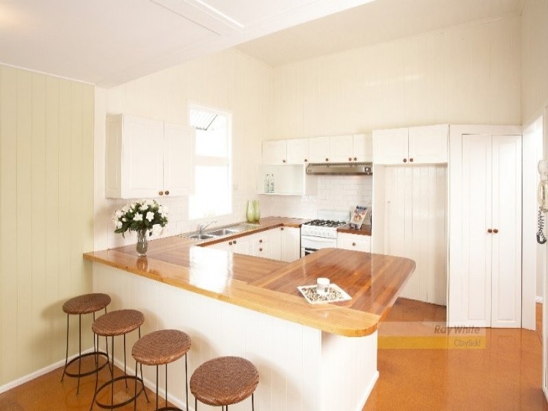 54 Wellington Street, Clayfield QLD 4011