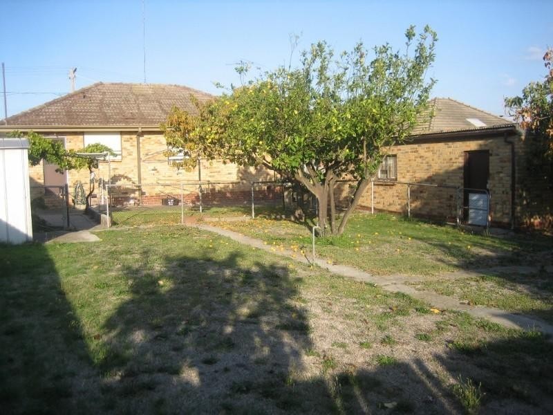 35 Evelyn Street, Clayton VIC 3168