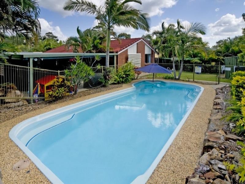 16 Hampshire Cr, Alexandra Hills QLD 4161