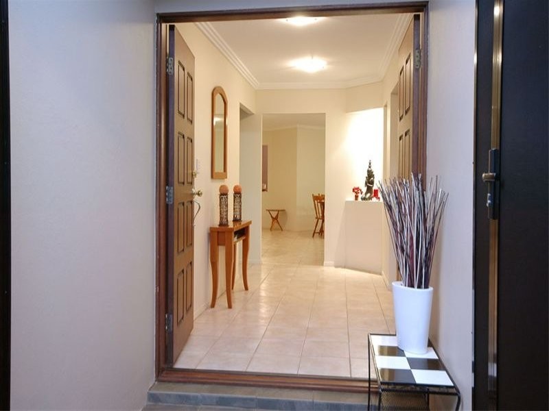 61 Salisbury Street, Redland Bay QLD 4165