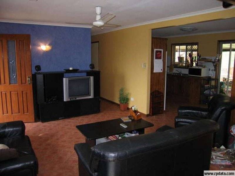 8 Marginalia Court, Cleveland QLD 4163