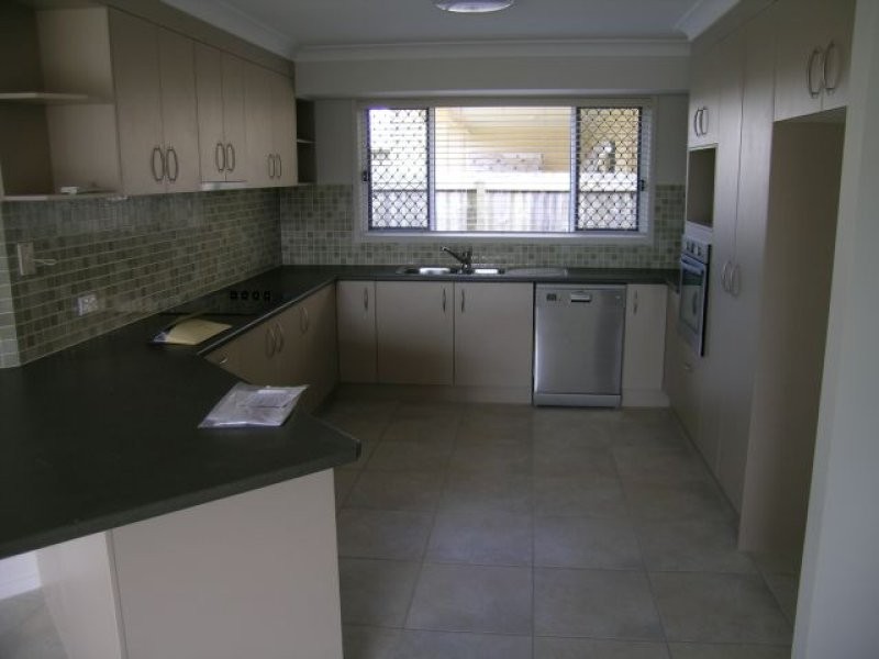 37 Waterville Drive, Thornlands QLD 4164