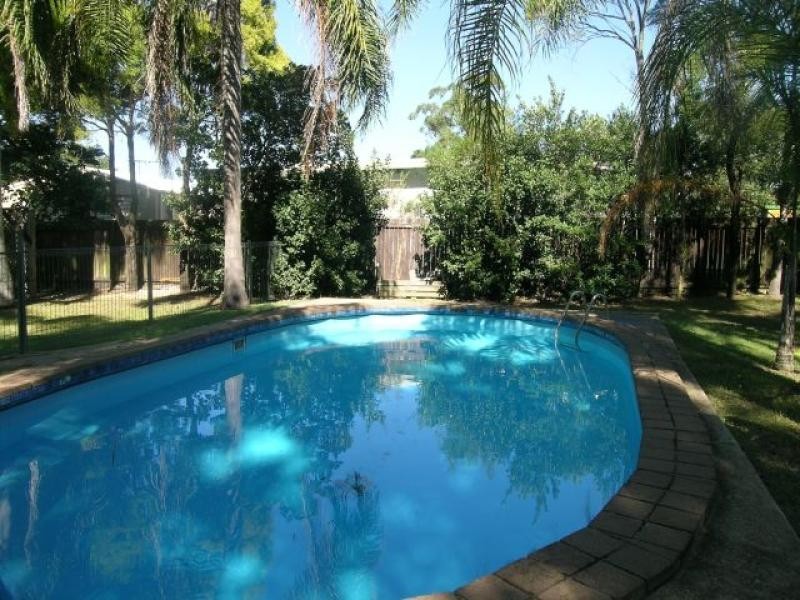 399 Old Cleveland Road East, Birkdale QLD 4159