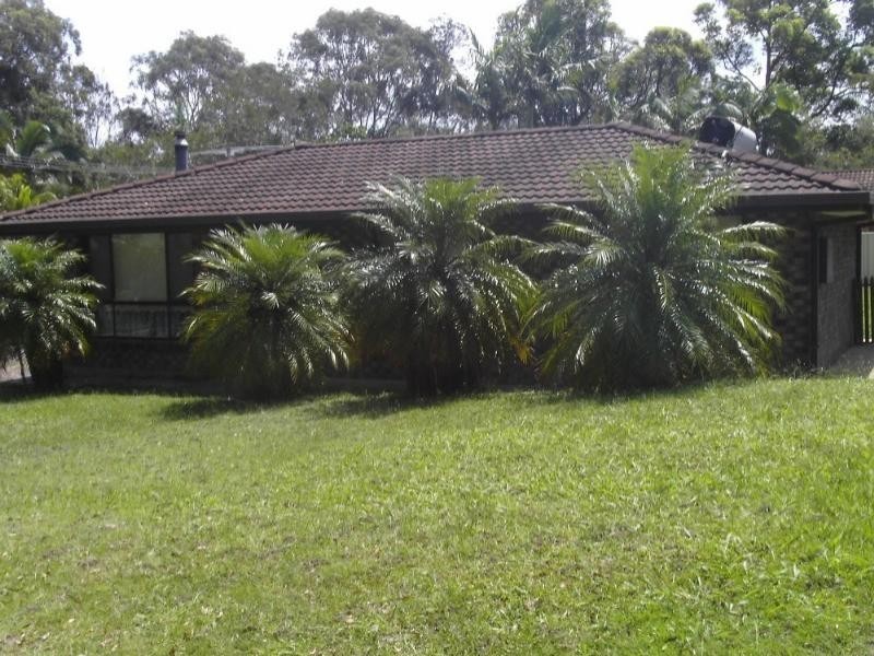 1 Willow Place, Sandy Beach NSW 2456