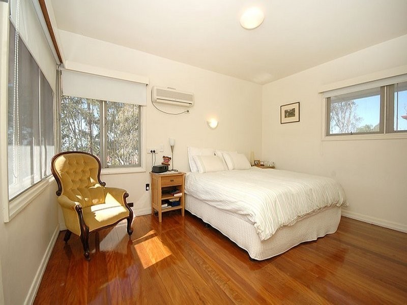 75 Arrol Street, Camp Hill QLD 4152